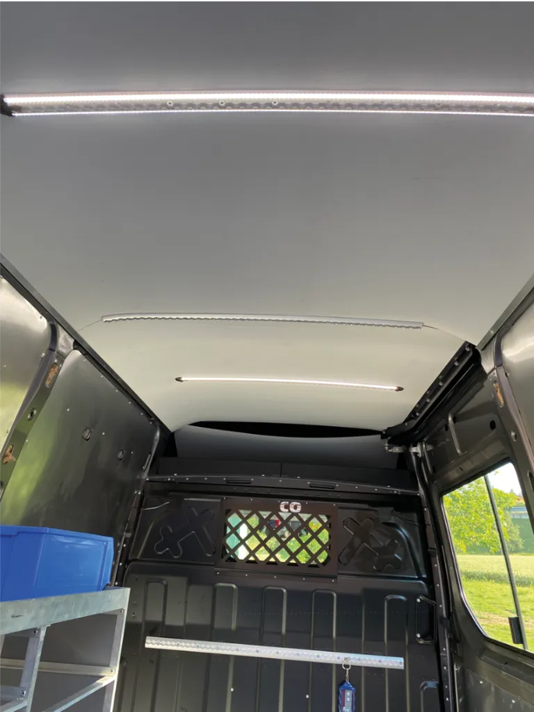 Cargofield-LED-Airline Zurrschiene 1000 mm (3).webp